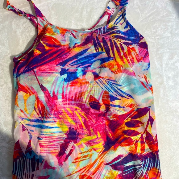 St.Topez size 12 swimsuit top - Picture 3 of 7